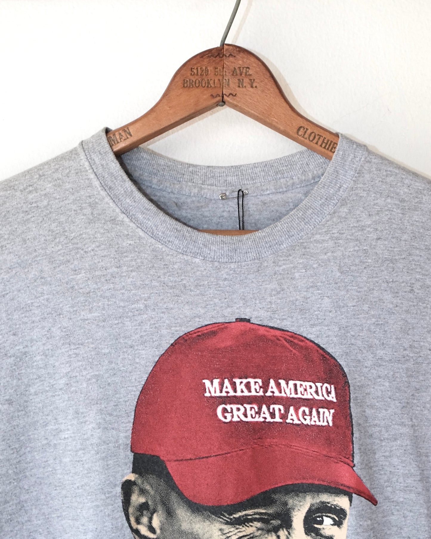 00s MAKE AMERICA GREAT AGAIN TEE