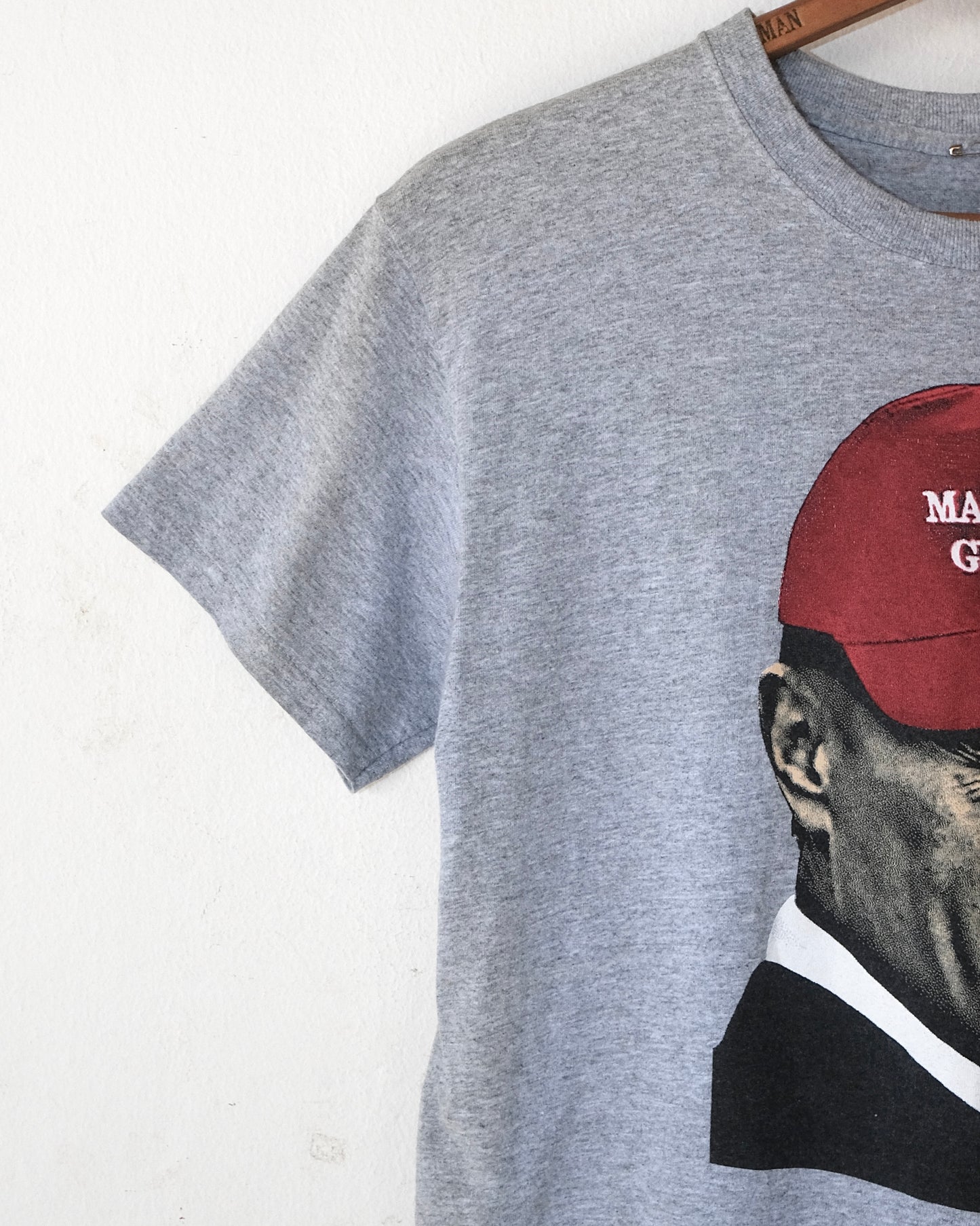 00s MAKE AMERICA GREAT AGAIN TEE