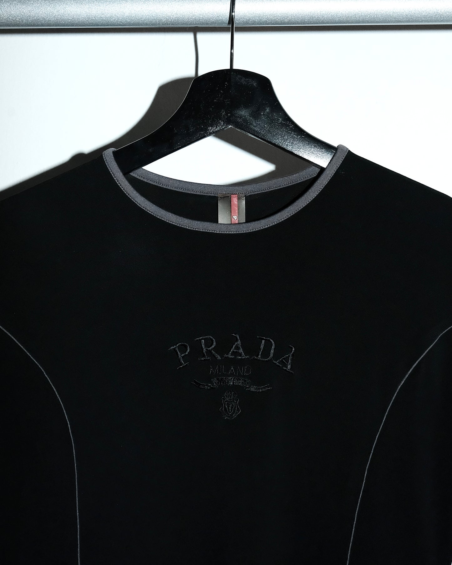 PRADA SPORT EMBROIDERY LOGO TEE