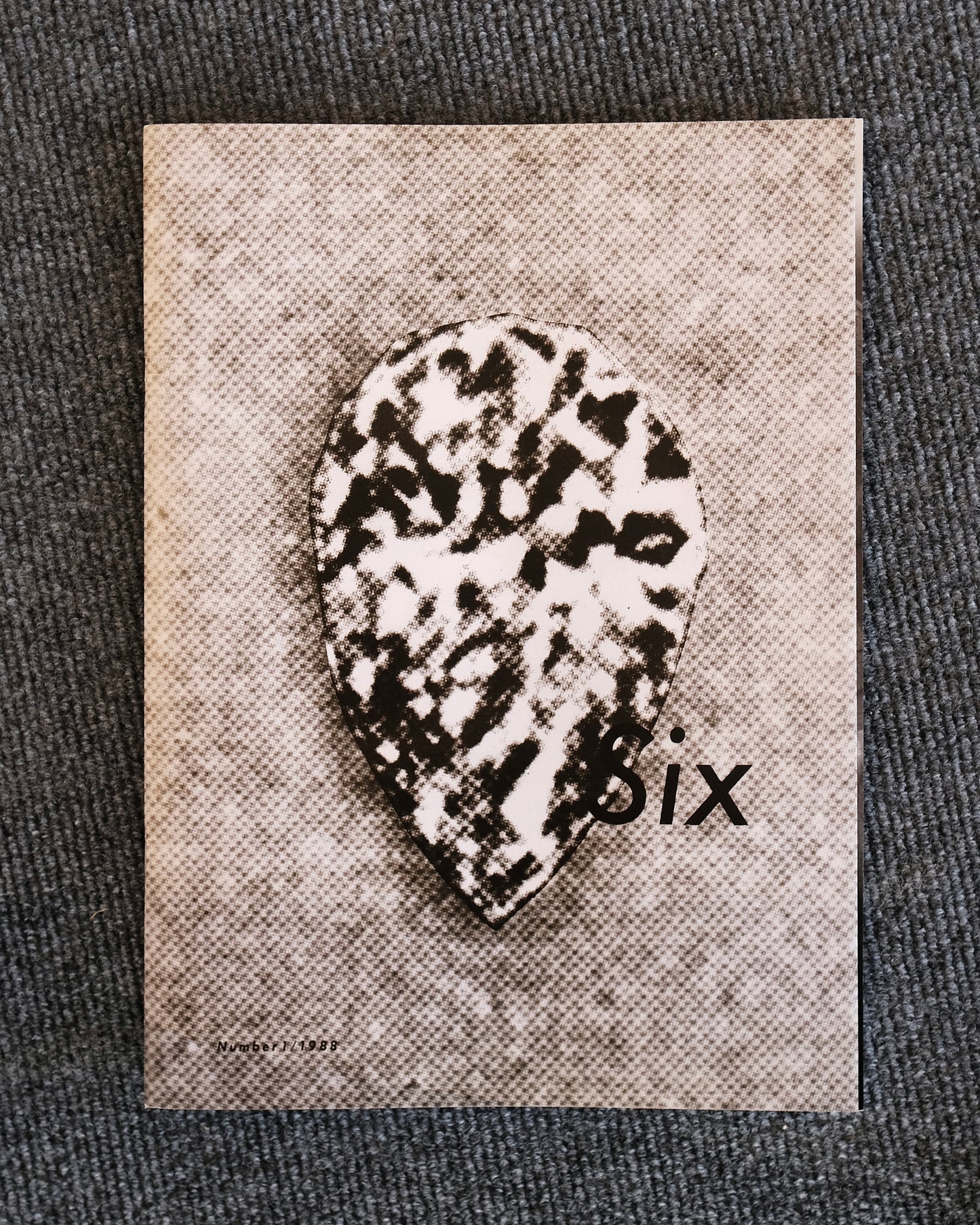 Comme des Garcons MAGAZINE COVER NUMBER Six