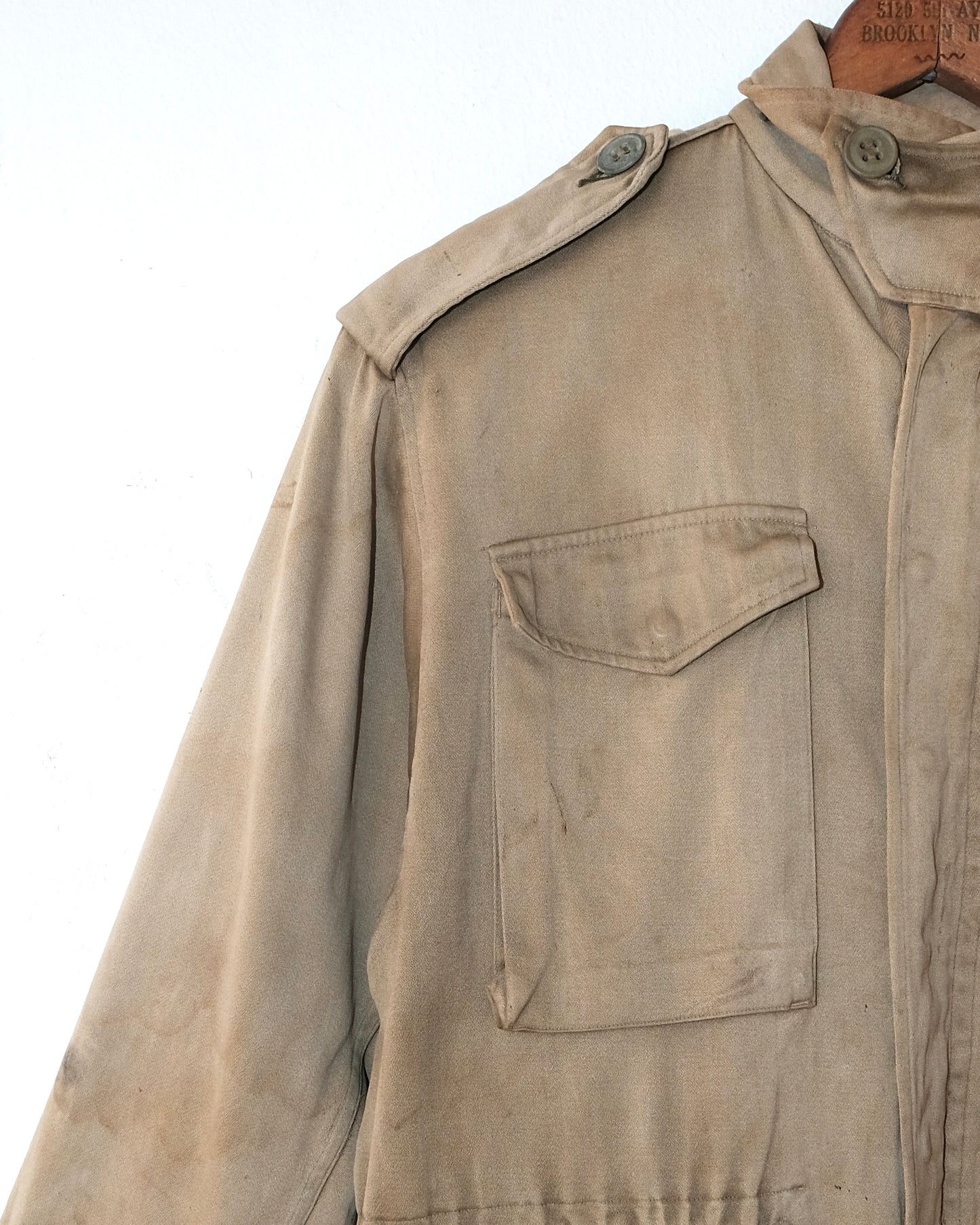 70s TYPE M-65 FADED & DISTRESSED FIELD JACKET