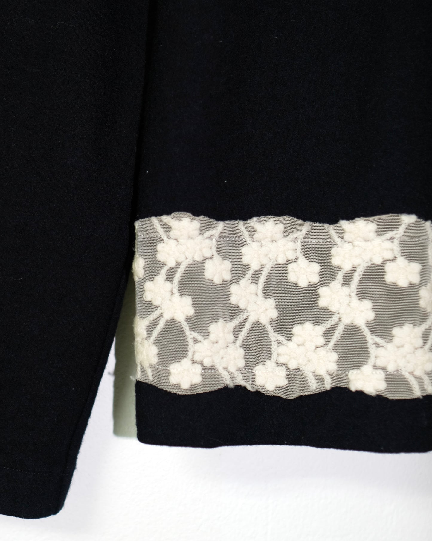 1990s tricot COMME des GARCONS HEM LACE WOOL CARDIGAN