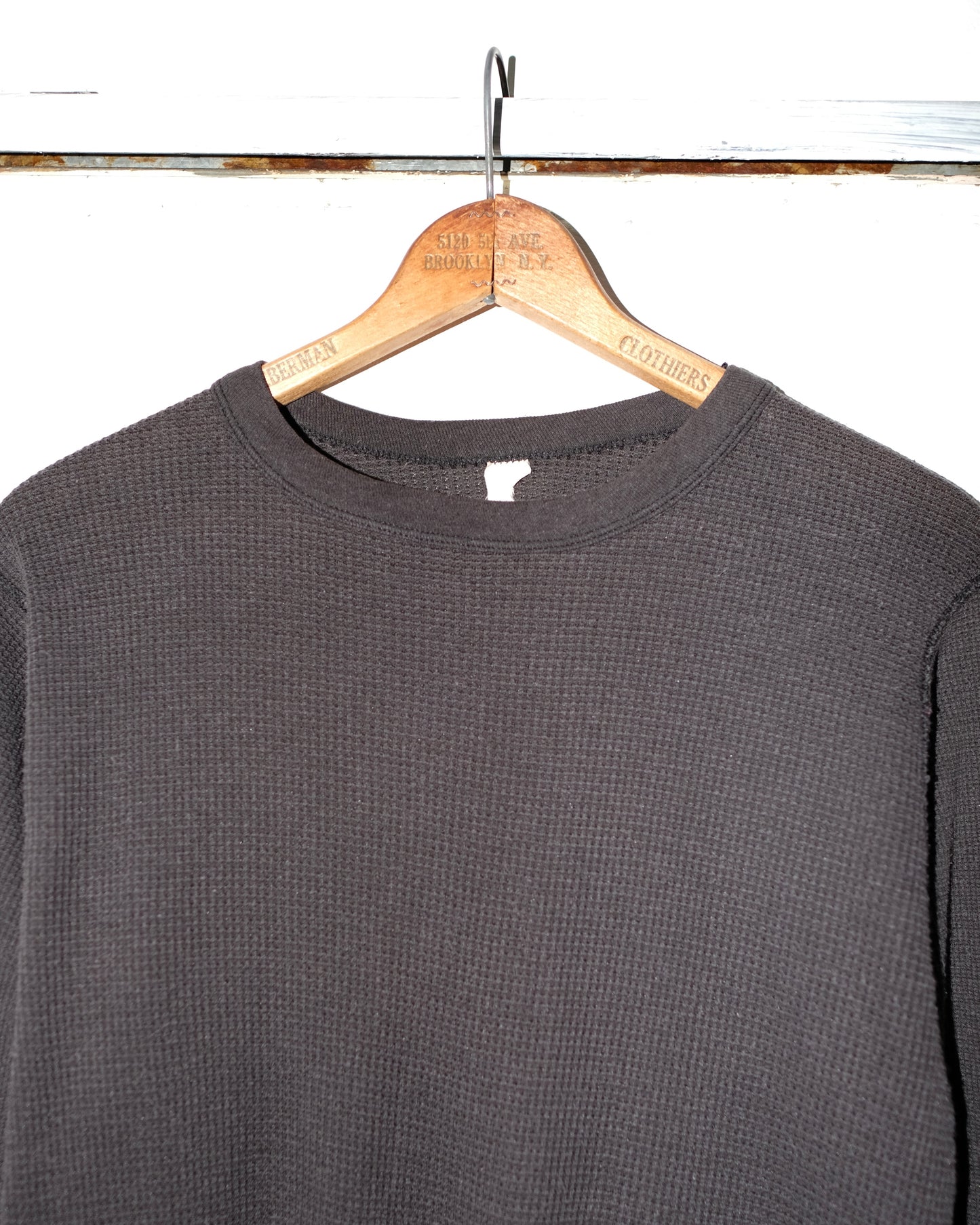 90s BLACK WAFFLE THERMAL UNDERSHIRT
