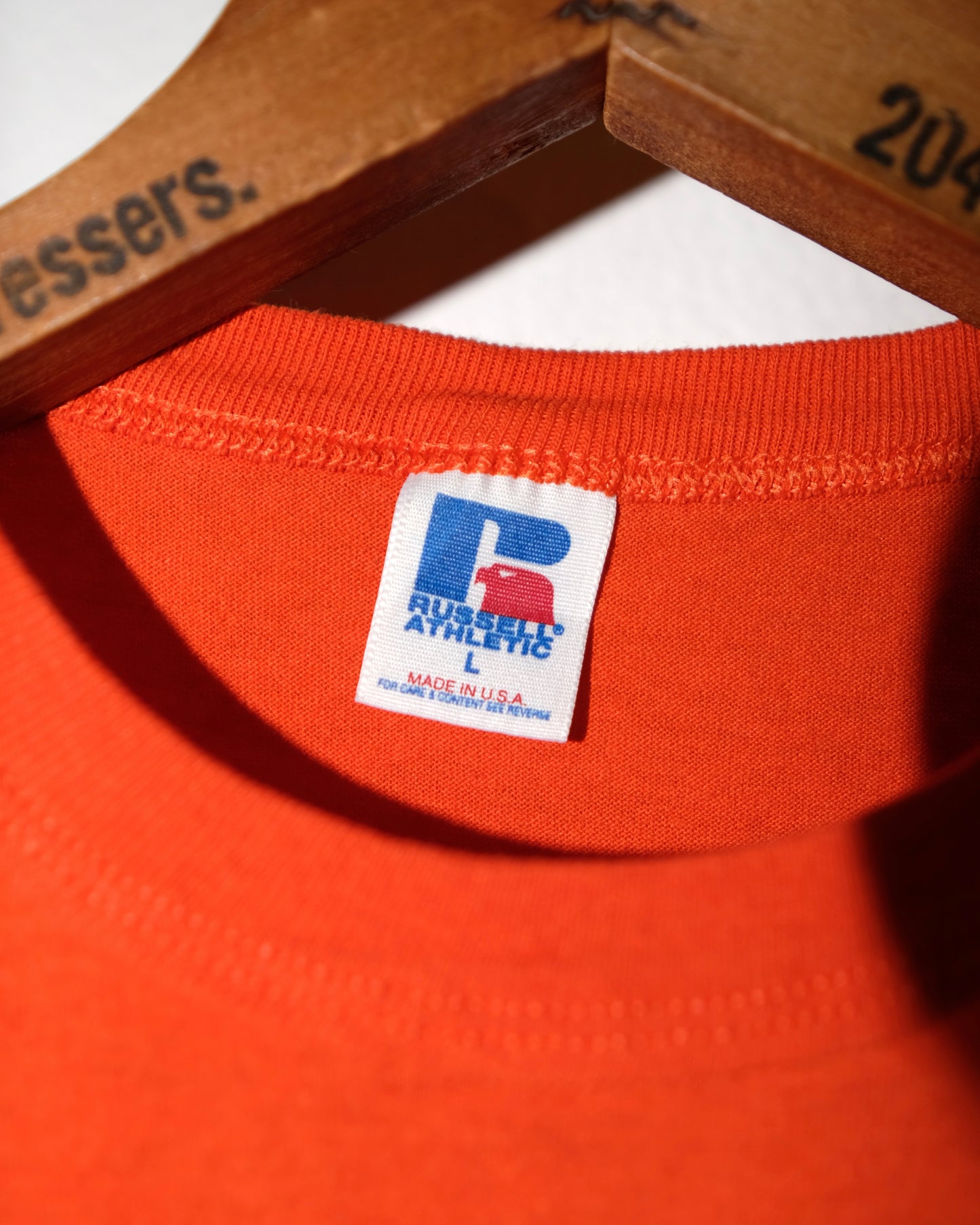 90s RUSSELL MADISON FALL BALL TEE